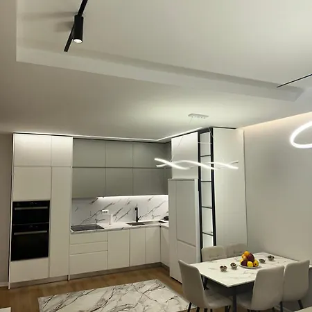 Gjuzi * تيرانا